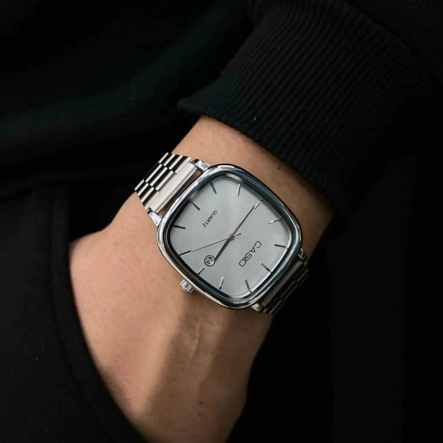 CASIO Luxurious 36mm Wristwatch - Water-Resistant | Stainless Steel