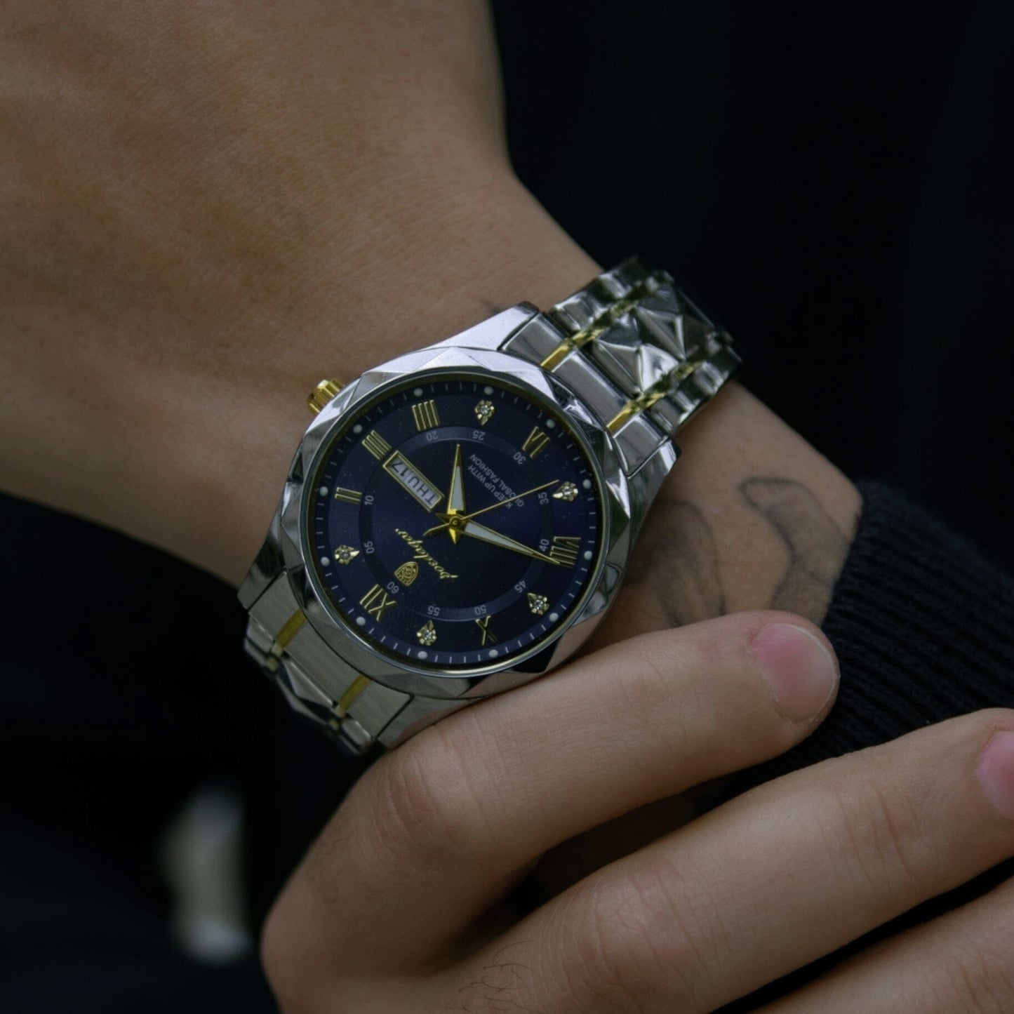 POEDAGAR Luminous Steel 40mm Men's Watch - Water Resistant | Stainless Steel