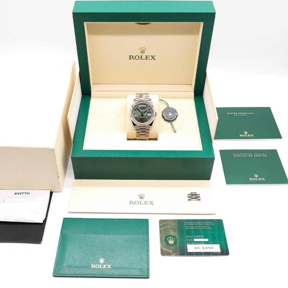 Rolex Day-Date 228239-0033 "Green Dial"