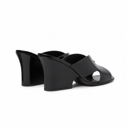Loro Piana Vera Sandal Women - Black