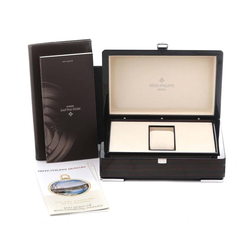 Patek Philippe Nautilus 7118/1R Ladies' Rose Gold Luxury Watch